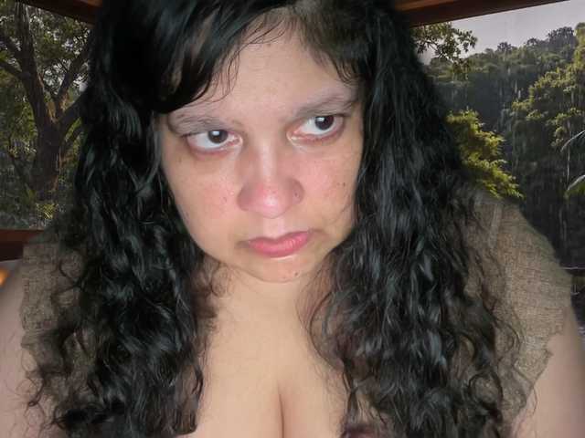 DUMBHOEMELANIE