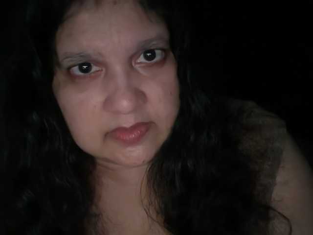DUMBHOEMELANIE