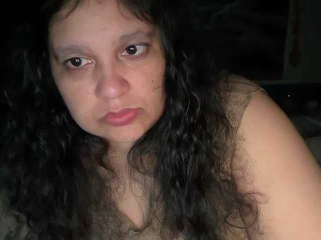 DUMBHOEMELANIE