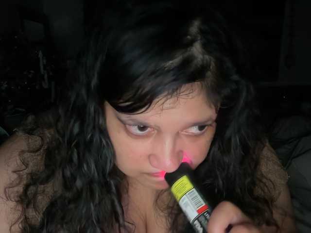 DUMBHOEMELANIE
