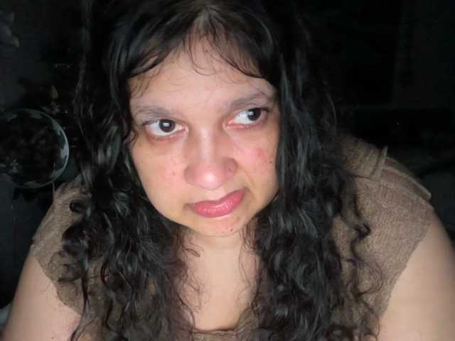 DUMBHOEMELANIE