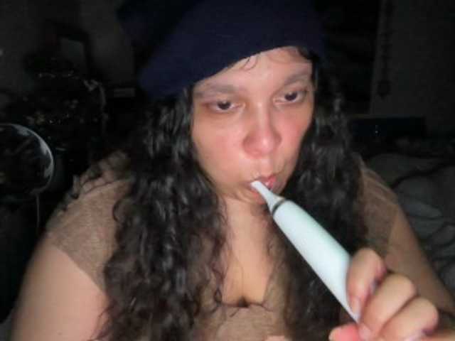 DUMBHOEMELANIE