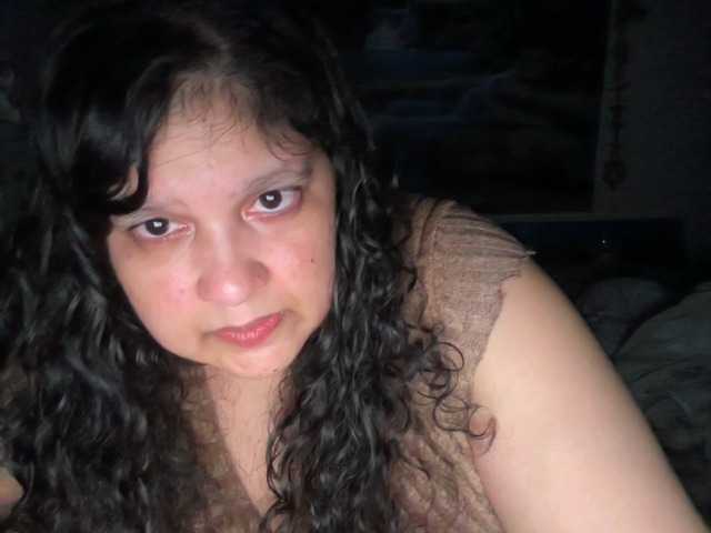 DUMBHOEMELANIE