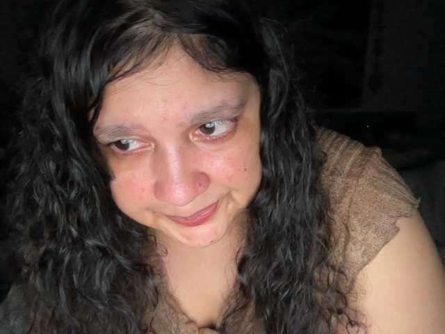 DUMBHOEMELANIE