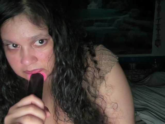 DUMBHOEMELANIE