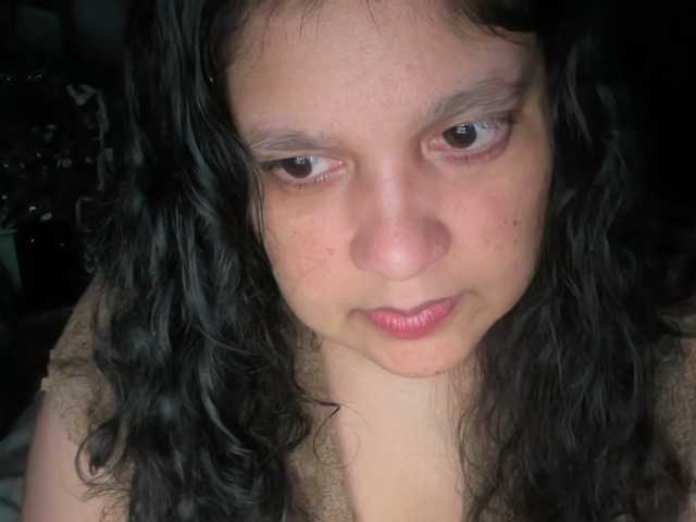 DUMBHOEMELANIE, en directo ahora en BongaCams