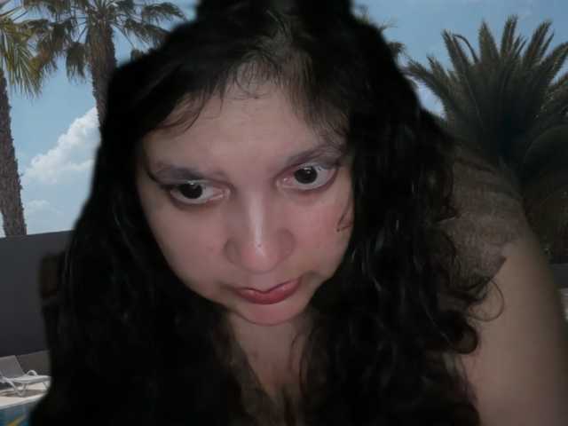 DUMBHOEMELANIE live cam on BongaCams