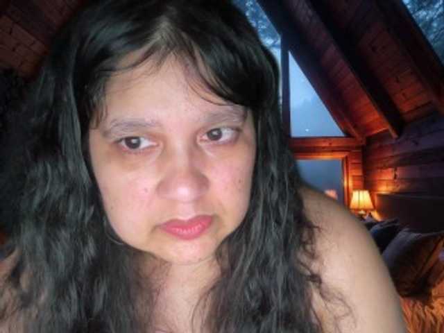 DUMBHOEMELANIE