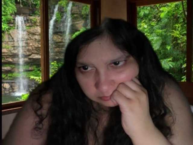 DUMBHOEMELANIE