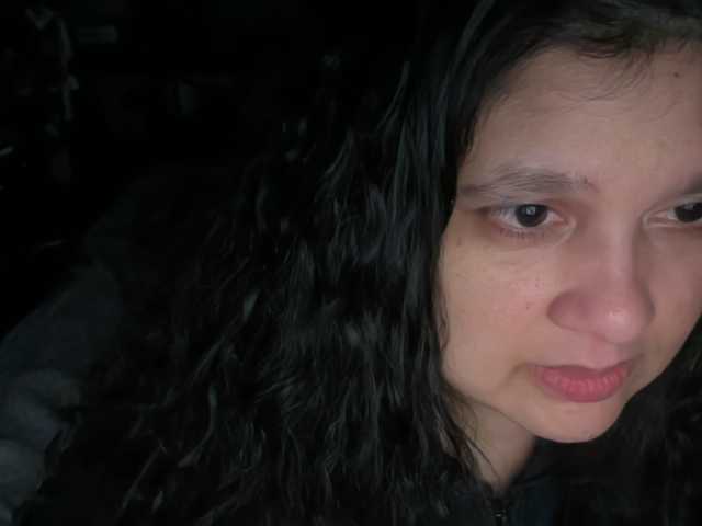 DUMBHOEMELANIE, en vivo ahora en BongaCams