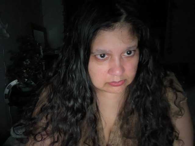 DUMBHOEMELANIE