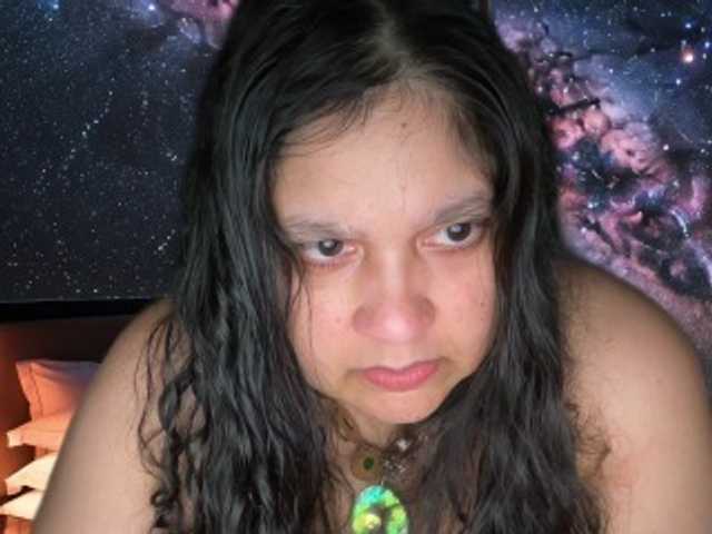 DUMBHOEMELANIE