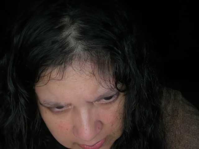 DUMBHOEMELANIE