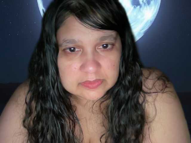 DUMBHOEMELANIE live cam on BongaCams
