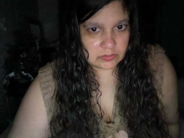 DUMBHOEMELANIE