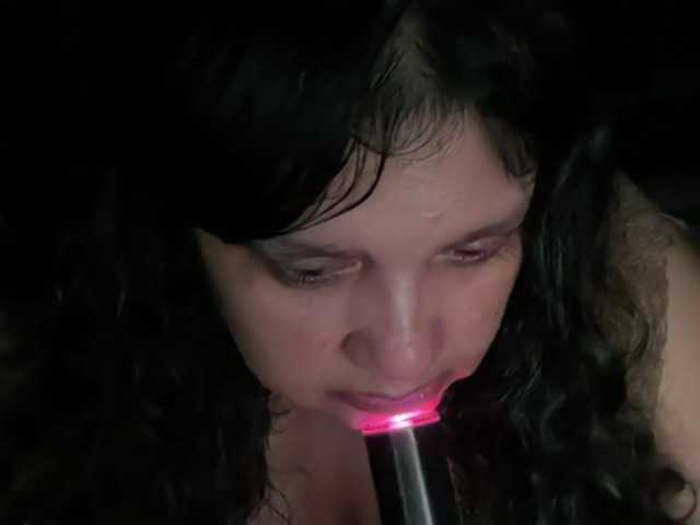 DUMBHOEMELANIE live cam on BongaCams