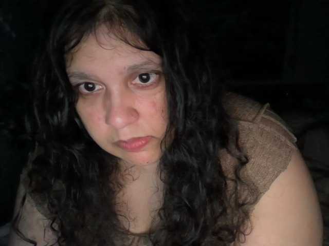 DUMBHOEMELANIE