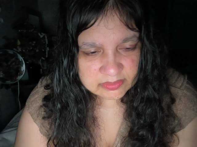 DUMBHOEMELANIE