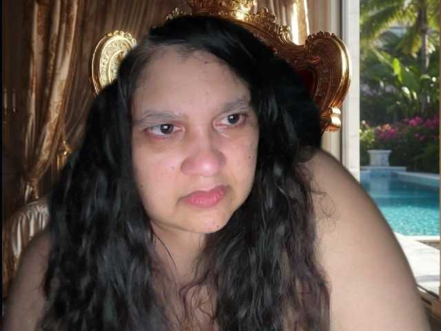 DUMBHOEMELANIE