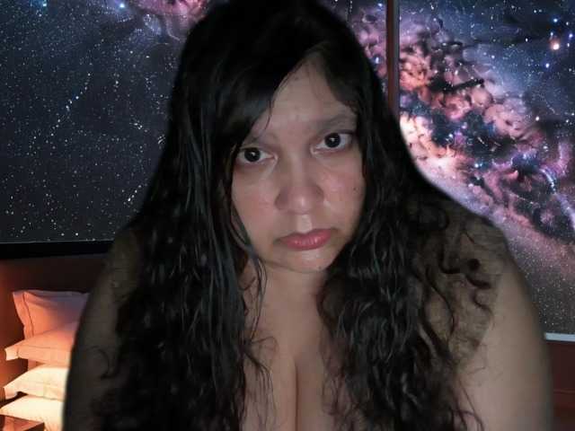 DUMBHOEMELANIE live cam on BongaCams