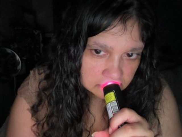 DUMBHOEMELANIE