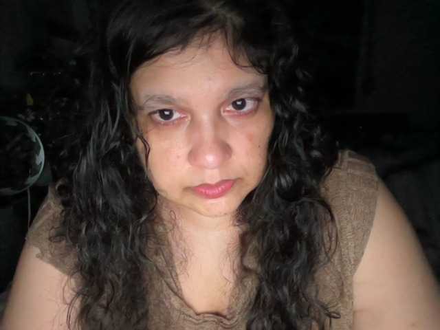 DUMBHOEMELANIE