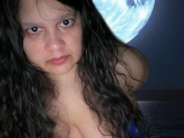 DUMBHOEMELANIE live cam on BongaCams
