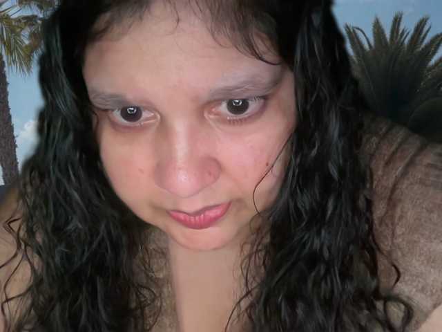 DUMBHOEMELANIE live cam on BongaCams