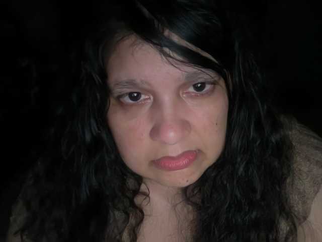 DUMBHOEMELANIE live cam on BongaCams