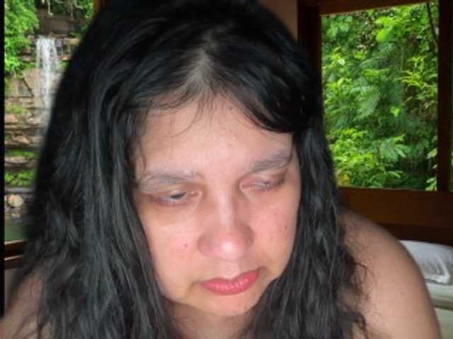 DUMBHOEMELANIE