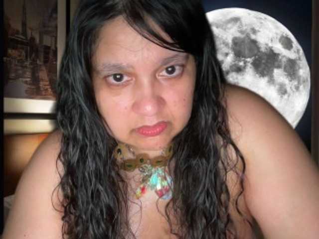 DUMBHOEMELANIE's BongaCams show and profile