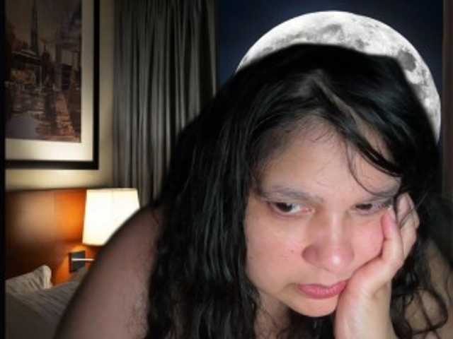 DUMBHOEMELANIE live cam on BongaCams