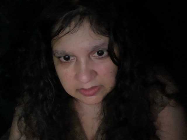 DUMBHOEMELANIE