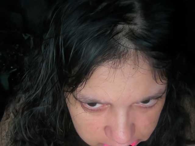 DUMBHOEMELANIE