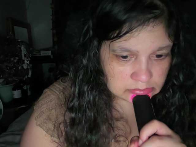 DUMBHOEMELANIE live cam on BongaCams