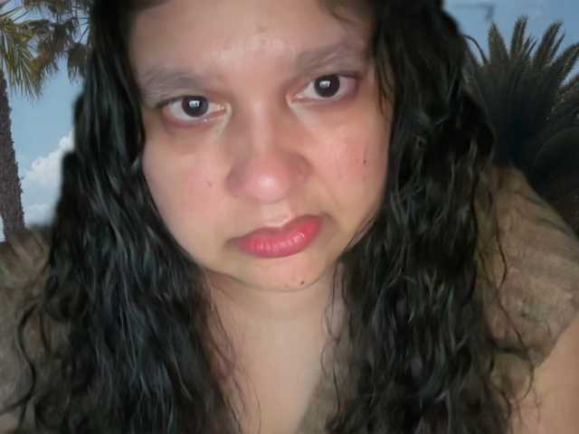 DUMBHOEMELANIE