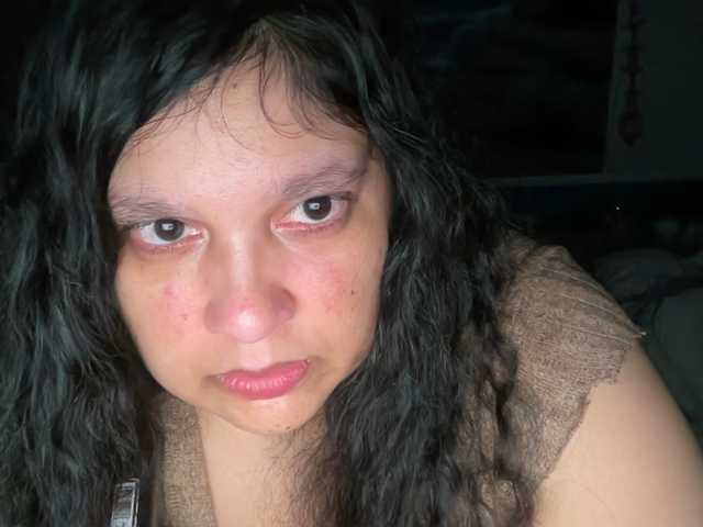 DUMBHOEMELANIE