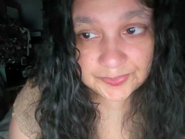DUMBHOEMELANIE live cam preview
