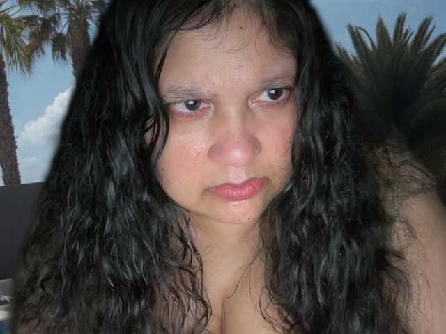 DUMBHOEMELANIE live cam on BongaCams