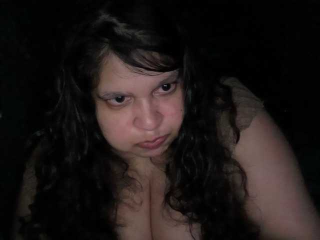 DUMBHOEMELANIE live cam on BongaCams
