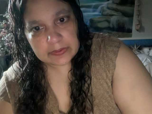 DUMBHOEMELANIE live cam preview