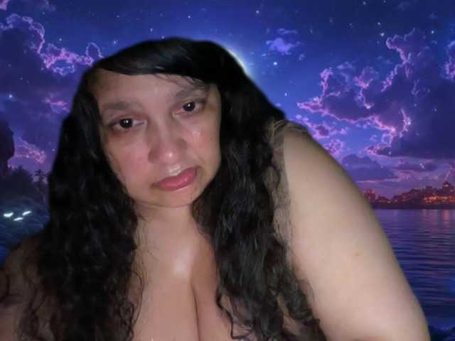 DUMBHOEMELANIE