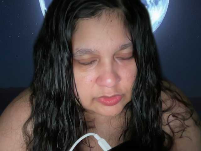 DUMBHOEMELANIE live cam on BongaCams