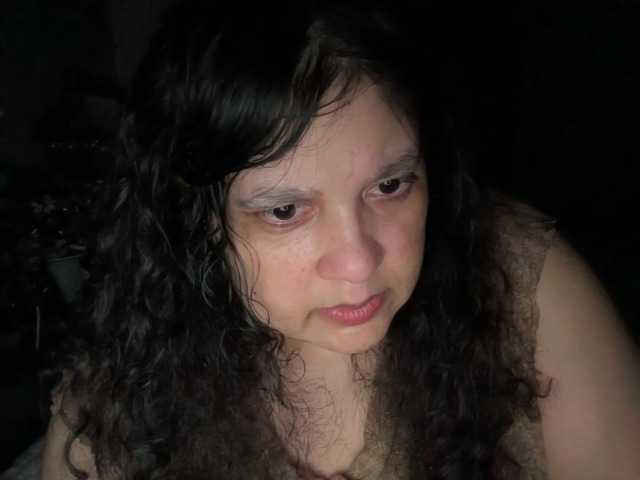 DUMBHOEMELANIE