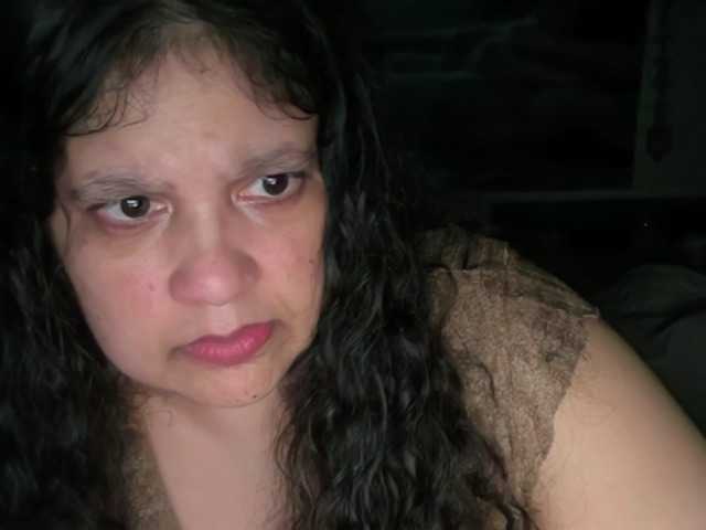DUMBHOEMELANIE live cam on BongaCams