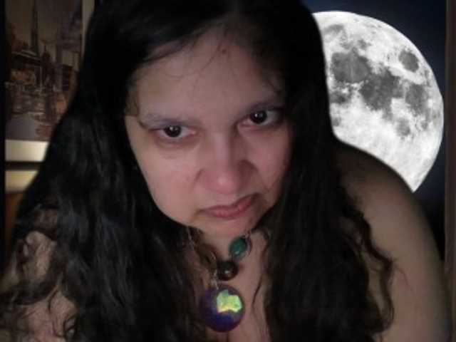 DUMBHOEMELANIE