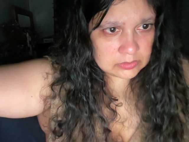 DUMBHOEMELANIE