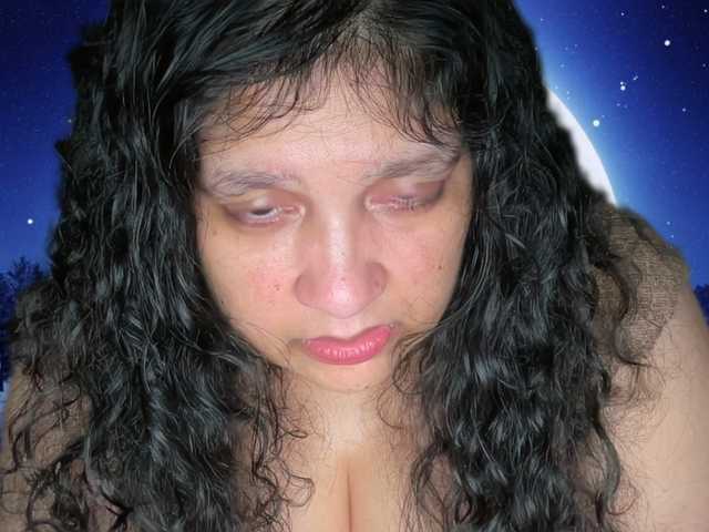 DUMBHOEMELANIE
