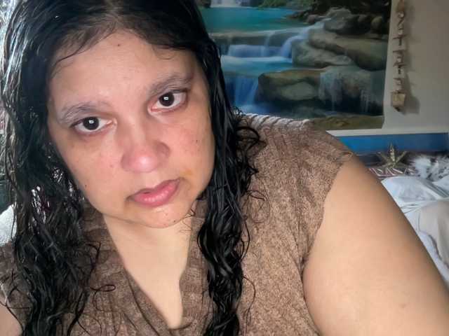 DUMBHOEMELANIE