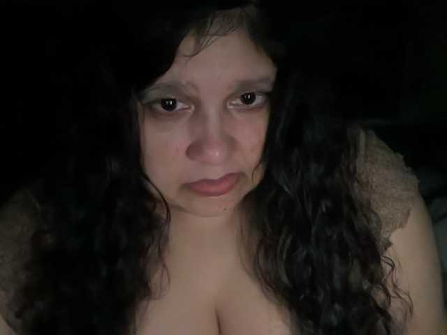 DUMBHOEMELANIE